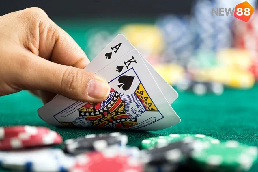 Ưu điểm khi chơi trò poker New88 mà bạn có thể nhận được